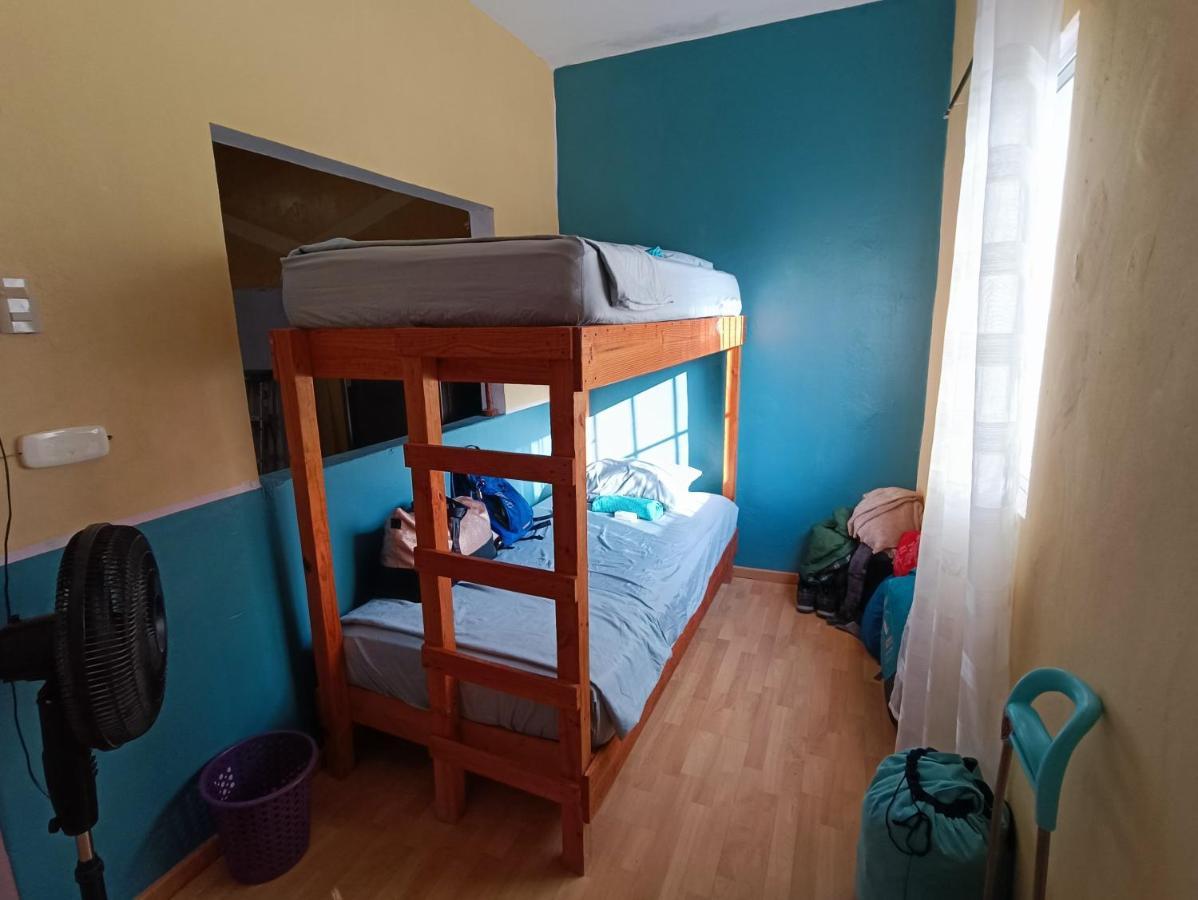 Hostal A 10 Min Del Centro De เวราครูซ ภายนอก รูปภาพ